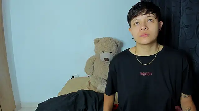 violet casper  online show from January 2025 10:02:02 AM