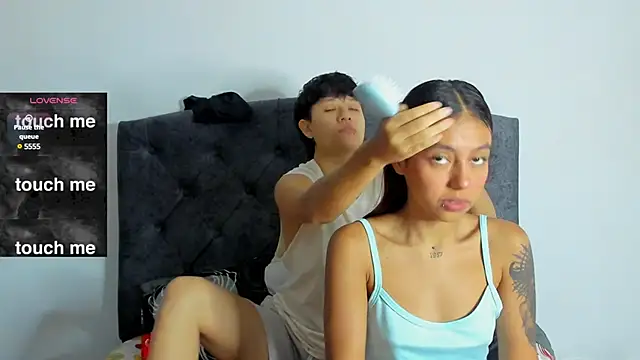 violet casper  online show from January 2025 10:02:01 AM