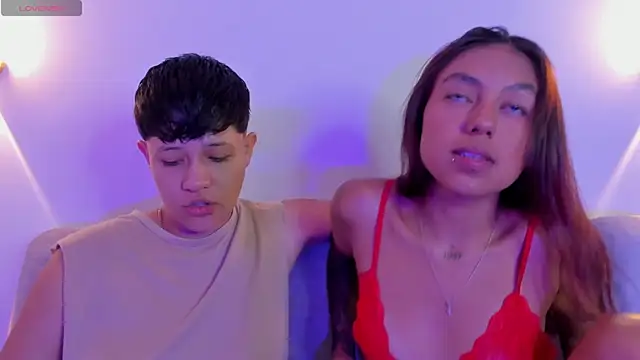 violet casper  online show from September 2025 05:00:01 AM