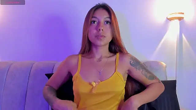 violet casper  online show from October 2025 04:11:01 AM