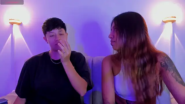 violet casper  online show from November 2025 07:07:01 AM