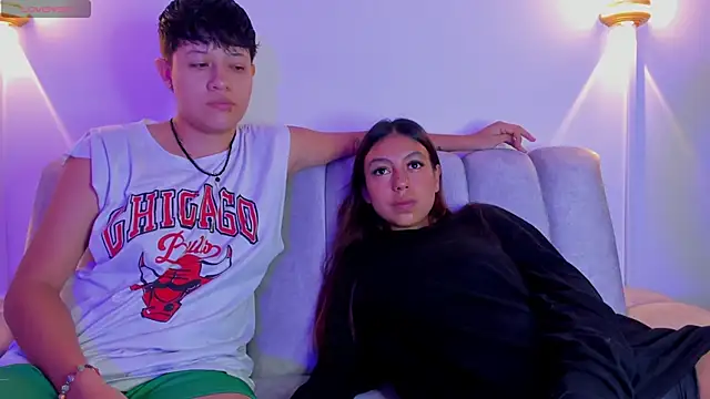 violet casper  online show from November 2025 05:06:01 AM