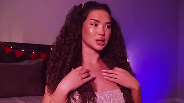 Denise Garciia online show from February 2025 02:10:01 PM