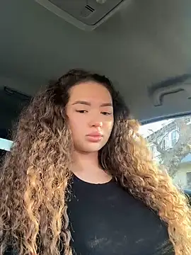 Denise Garciia online show from February 2025 12:36:01 PM