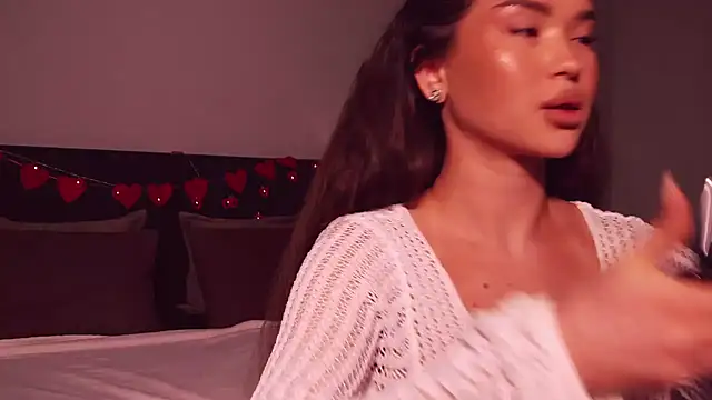 Denise Garciia online show from March 2025 03:15:02 PM