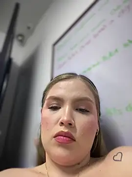 GaiaBaker online show from January 2025 01:41:01 AM