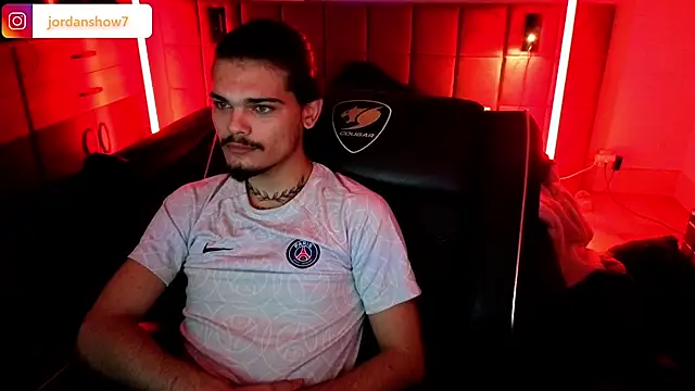 JordanShow online show from October 2025 03:57:01 AM