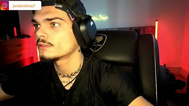 JordanShow online show from November 2025 09:52:02 AM