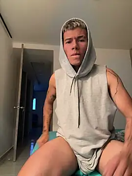 Logan smith1 online show from February 2025 05:21:02 AM