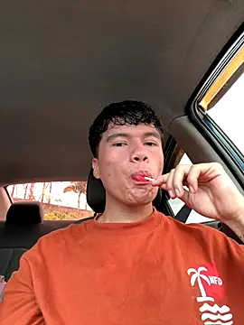 Logan smith1 online show from October 2025 06:49:02 PM