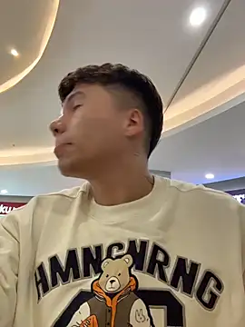 Logan smith1 online show from March 2026 09:32:02 PM