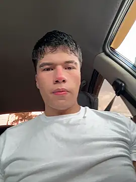 Logan smith1 online show from June 2026 07:04:01 PM