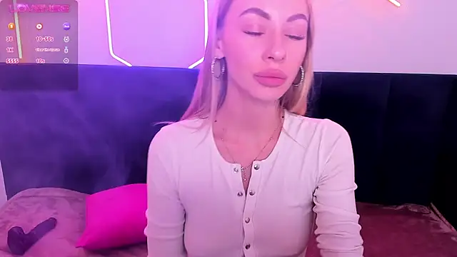 Diana Garrett online show from February 2025 11:55:01 AM