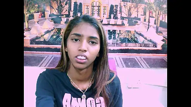 IndianSexySlender online show from December 2024 06:00:01 AM