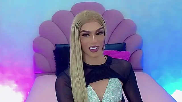 Snapshot of briana_sex32 chatting on January 2025 09:55:02 AM briana sex32 online show from January 2025 09:55:02 AM