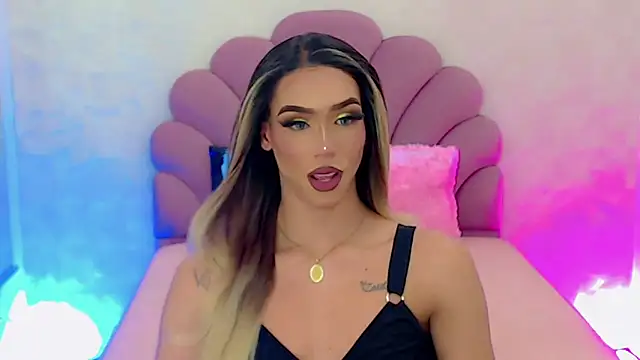 Snapshot of briana_sex32 chatting on January 2025 08:29:01 AM briana sex32 online show from January 2025 08:29:01 AM