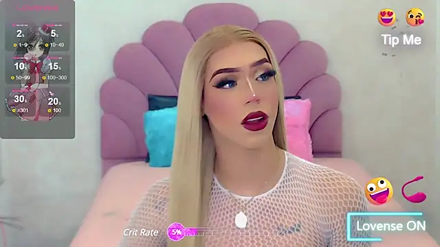 Snapshot of briana_sex32 chatting on February 2025 10:55:01 PM briana sex32 online show from February 2025 10:55:01 PM