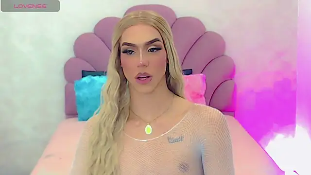 Snapshot of briana_sex32 chatting on February 2025 10:22:01 AM briana sex32 online show from February 2025 10:22:01 AM