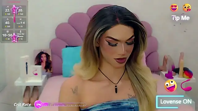 Snapshot of briana_sex32 chatting on September 2025 03:43:01 AM briana sex32 online show from September 2025 03:43:01 AM