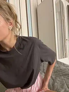 Liya my online show from February 2025 11:47:01 PM