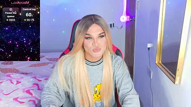 AllisonsweetZ online show from October 2025 01:55:02 PM