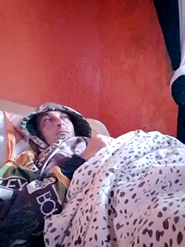 Fabiocapao01 online show from December 2024 05:44:01 PM