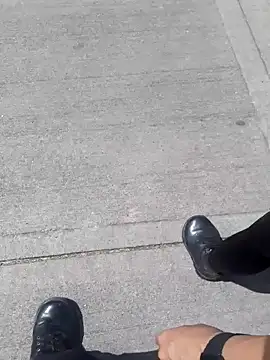 sophie banger online show from September 2025 06:52:01 PM