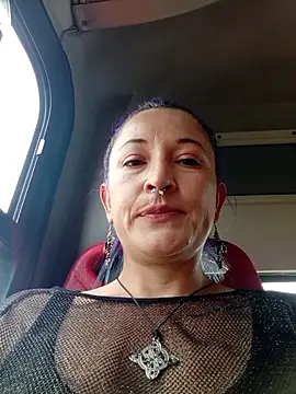 sophie banger online show from October 2025 05:50:02 PM