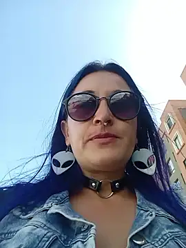 sophie banger online show from January 2026 07:39:01 PM