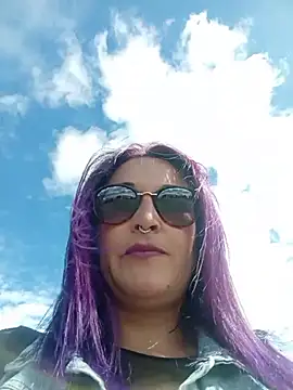 sophie banger online show from July 2026 08:02:01 PM