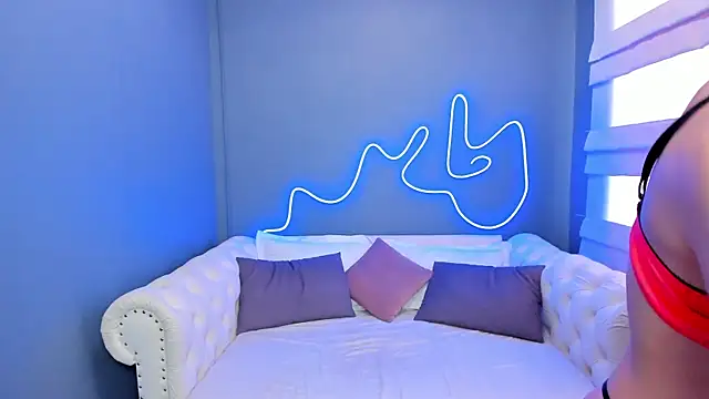 rock n roxy online show from January 2025 08:25:02 AM