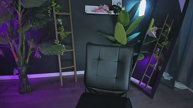 CassieCool online show from February 2025 06:28:01 AM