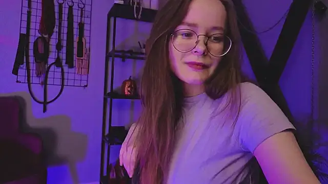 CassieCool online show from October 2025 12:28:02 PM