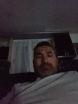 Snapshot of kariilalit chatting on June 2026 10:01:02 PM kariilalit online show from June 2026 10:01:02 PM
