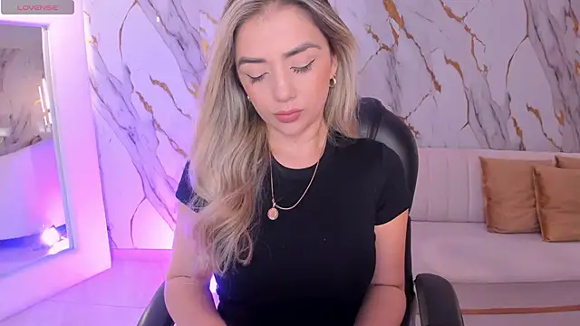 ChloePreston  online show from February 2026 11:15:02 AM