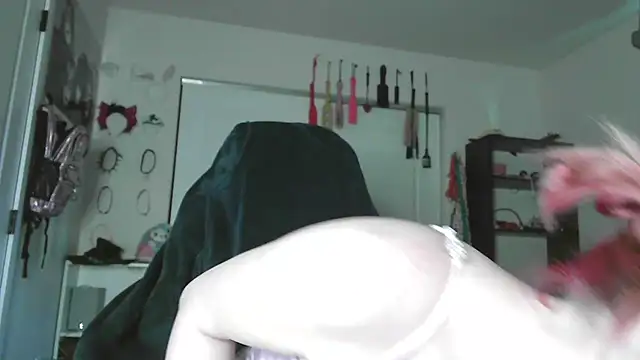 GoddessPinxx online show from May 2026 03:29:01 PM