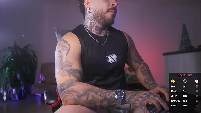 LeoSalvatore  online show from April 2026 02:33:02 AM