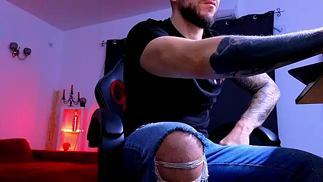 MightyAaron66 online show from February 2026 05:28:01 PM