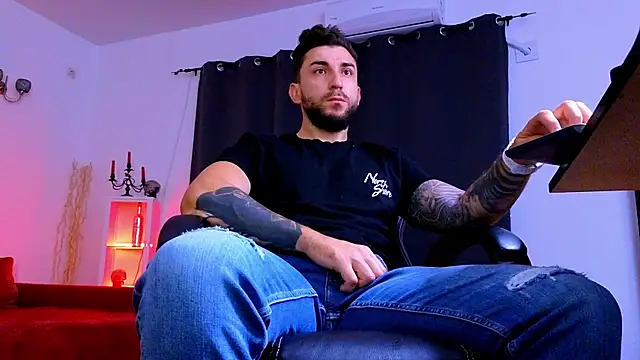 MightyAaron66 online show from July 2026 02:17:02 AM