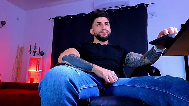 MightyAaron66 online show from July 2026 05:08:02 PM