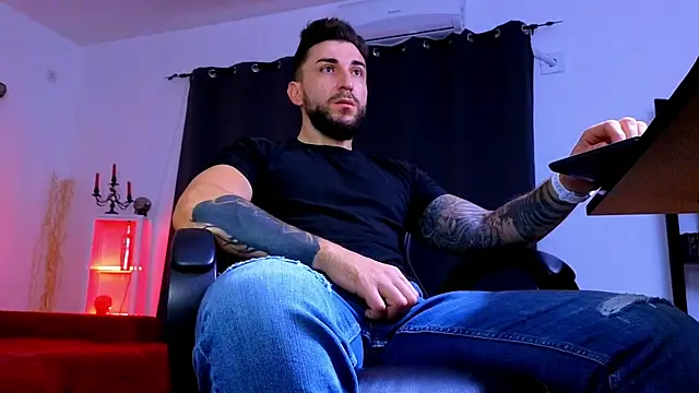 MightyAaron66 online show from July 2026 03:15:01 AM
