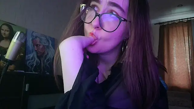 Snapshot of el_sweety chatting on February 2025 01:18:02 PM el sweety online show from February 2025 01:18:02 PM