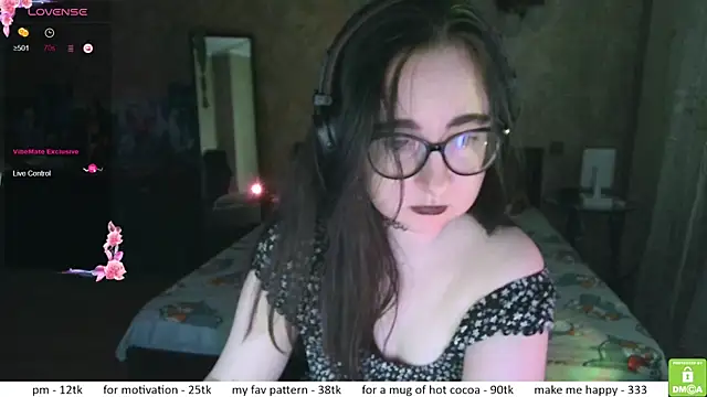 Snapshot of el_sweety chatting on November 2025 09:03:01 AM el sweety online show from November 2025 09:03:01 AM