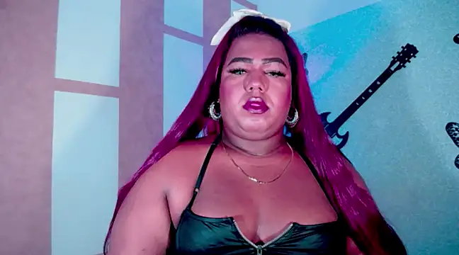 Snapshot of OpraxBellinda chatting on February 2025 04:59:01 AM OpraxBellinda online show from February 2025 04:59:01 AM