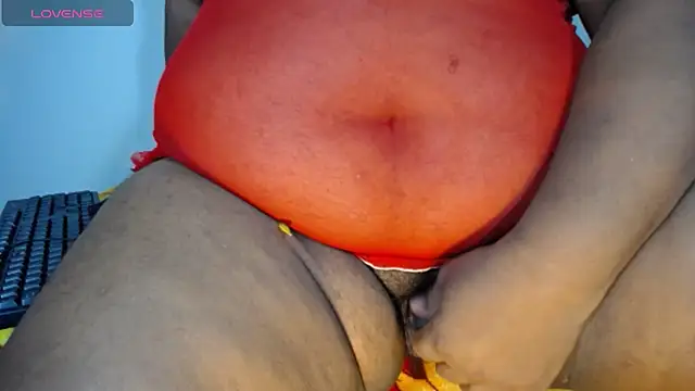 Snapshot of OpraxBellinda chatting on March 2025 07:35:02 AM OpraxBellinda online show from March 2025 07:35:02 AM