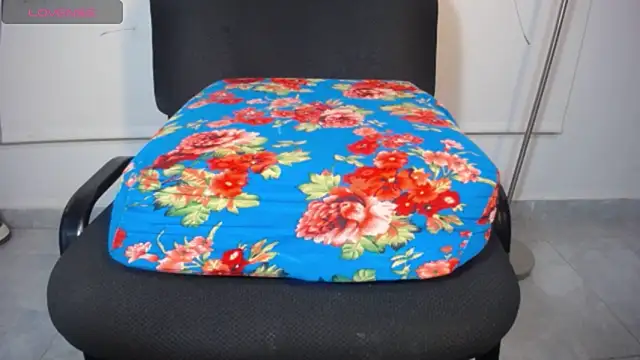 Snapshot of OpraxBellinda chatting on March 2025 01:35:02 PM OpraxBellinda online show from March 2025 01:35:02 PM