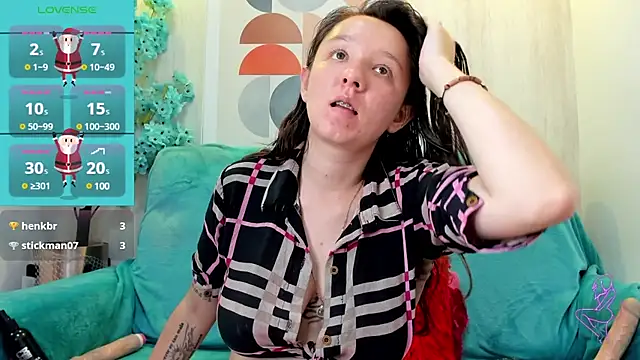 Snapshot of Mariana_T18 chatting on January 2025 01:32:01 AM Mariana T18 online show from January 2025 01:32:01 AM