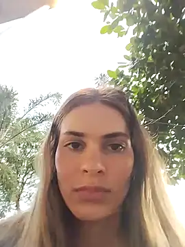 cuteluci  online show from January 2025 10:40:02 PM