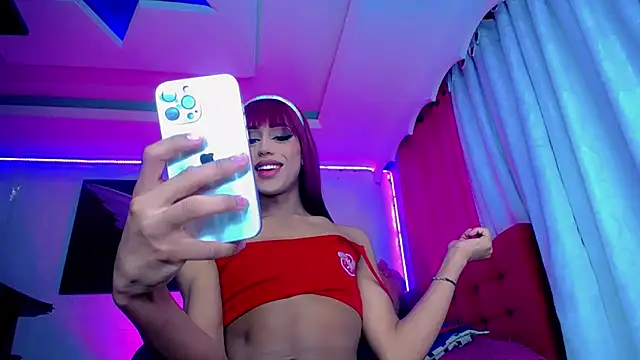 NahomiCamper online show from January 2025 01:37:02 AM