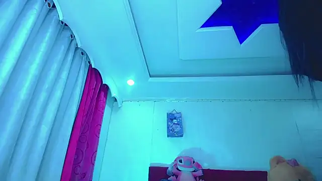 Snapshot of NahomiCamper chatting on February 2026 09:11:01 PM NahomiCamper online show from February 2026 09:11:01 PM